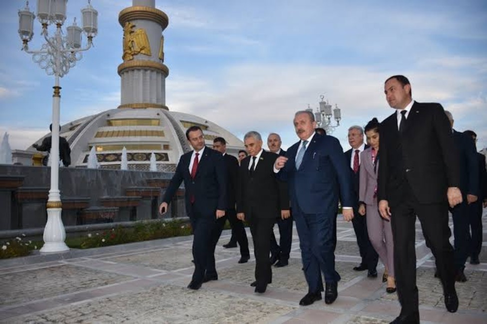 Turkmenistan Ashgabat: Where the President Dictates the Cars Citizens Must Drive 