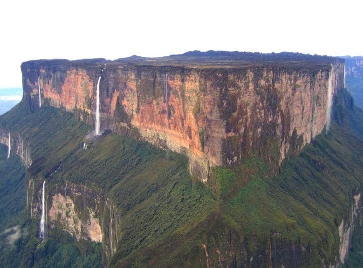 The Mystical Mount Roraima Tripoint