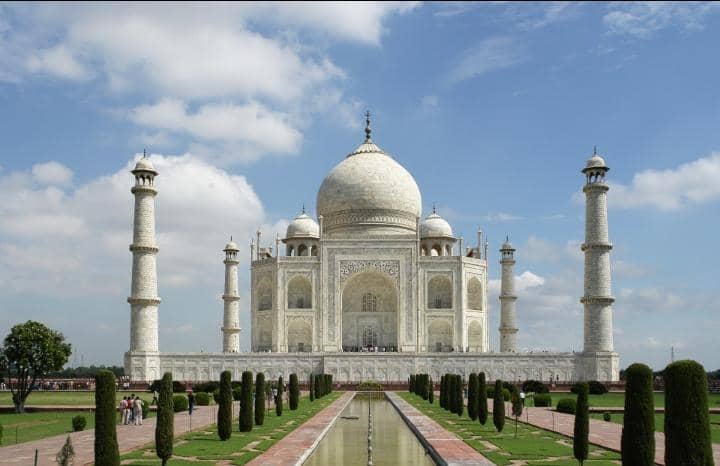 The Taj Mahal Artistry