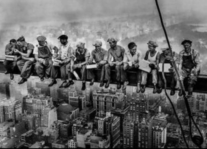 Lunch atop a Skyscraper